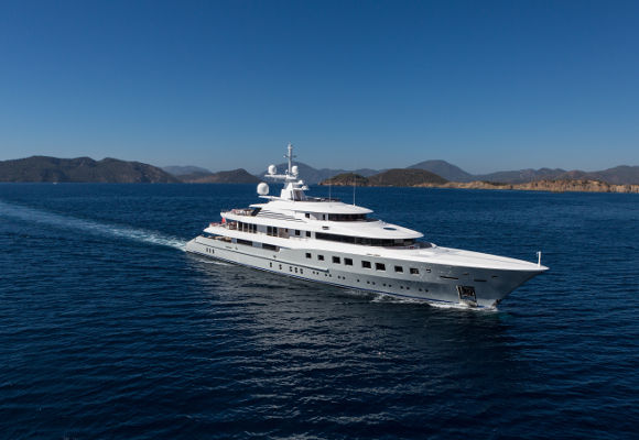 Private Yacht Axioma, Private Yacht chartern, motorisierte Yachten mieten, Luxusurlaub auf Yacht