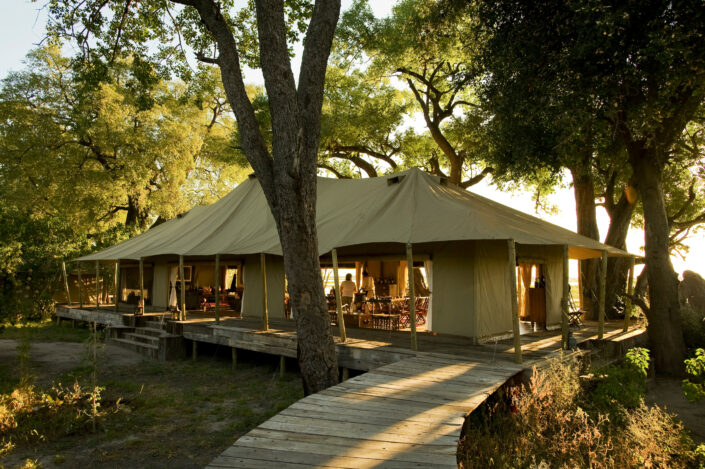 Zarafa Camp & Zarafa Dhow Suites Botswana, Luxuslodge Botswana, Luxuscamp Botswana, Individualreise Botswanna